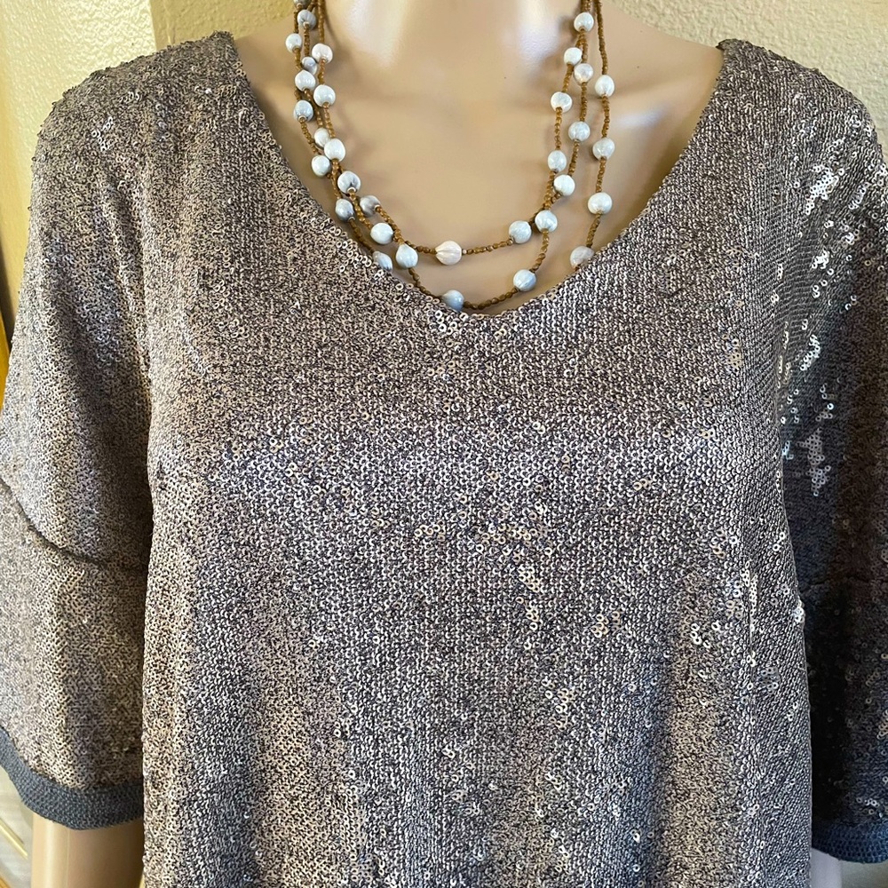 Beautiful Anthropologie Deletta Top Size L